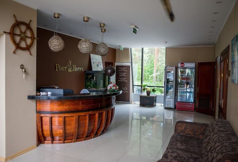 هتل Port