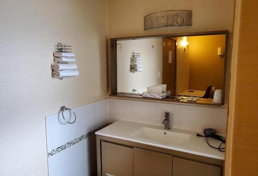 فندق Royal Oak Inn