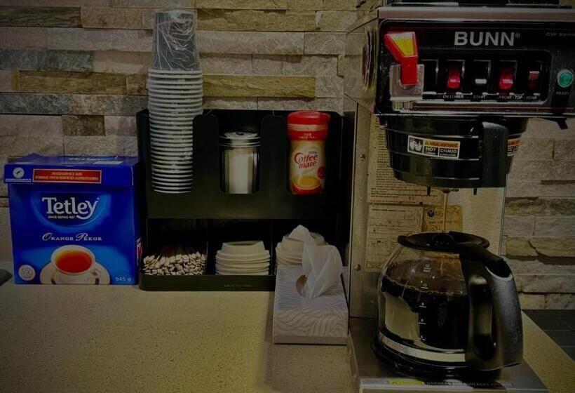 فندق Royal Oak Inn