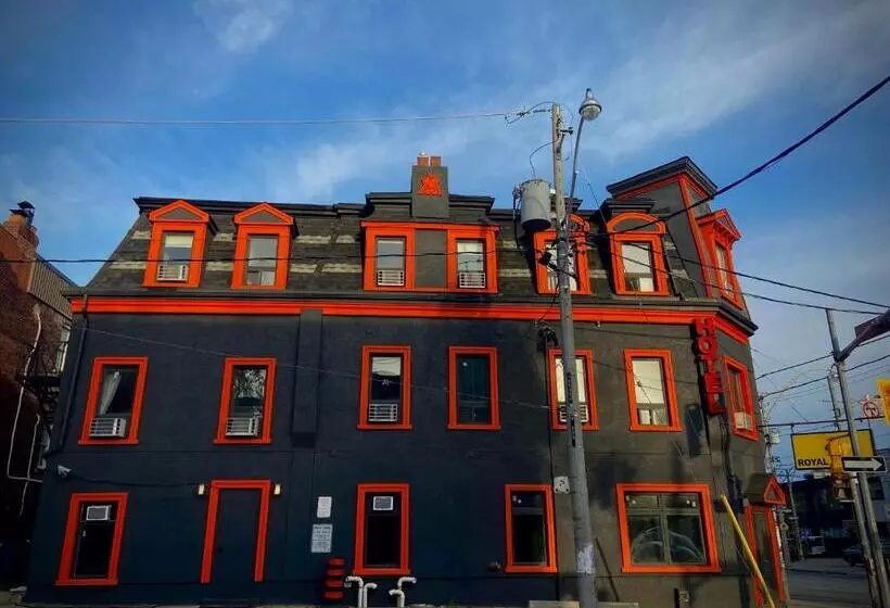 호텔 Royal Oak Inn