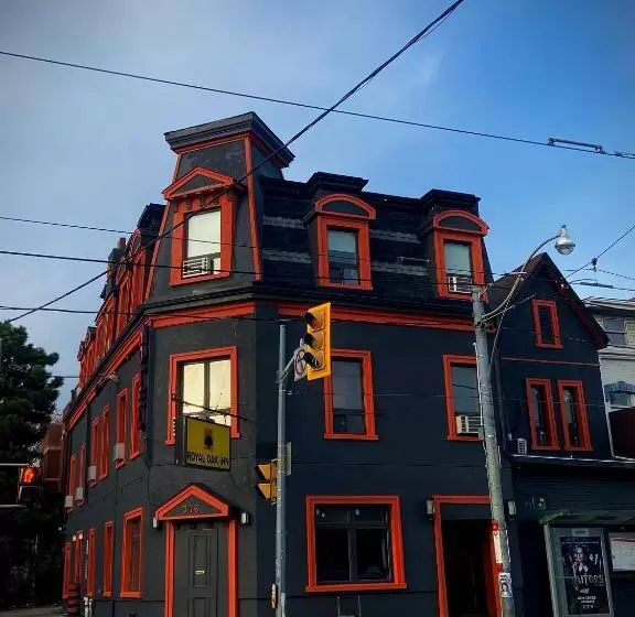 호텔 Royal Oak Inn