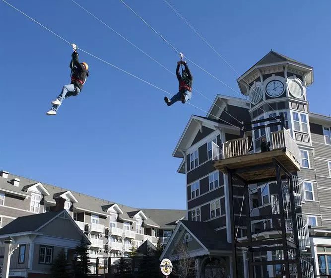 ホテル Snowshoe Mountain Resort - Loggers Run