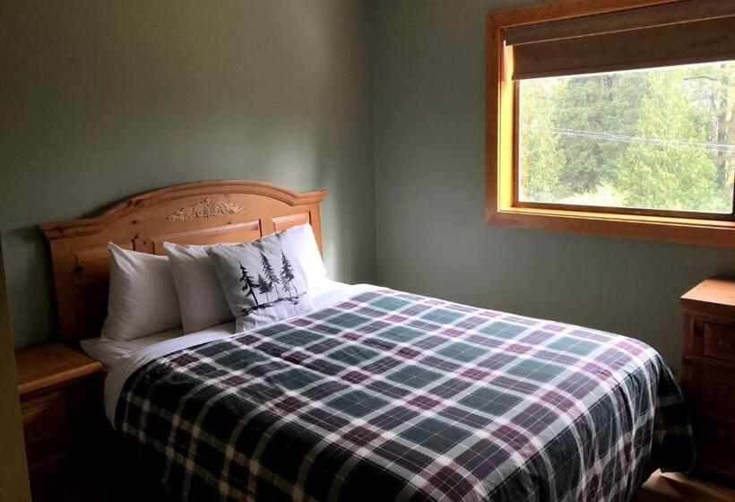 酒店 The Griz Inn By Park Vacation Management