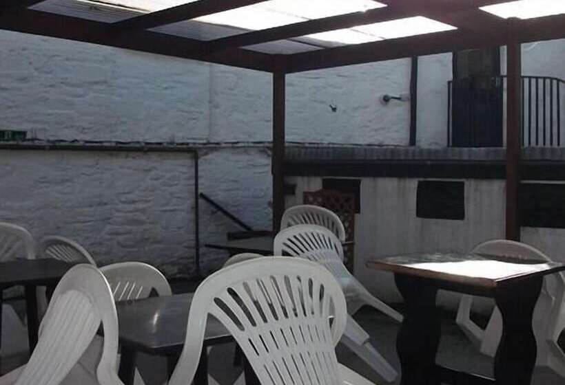 Отель White Hart