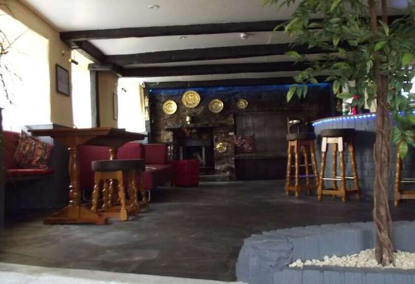 Отель White Hart