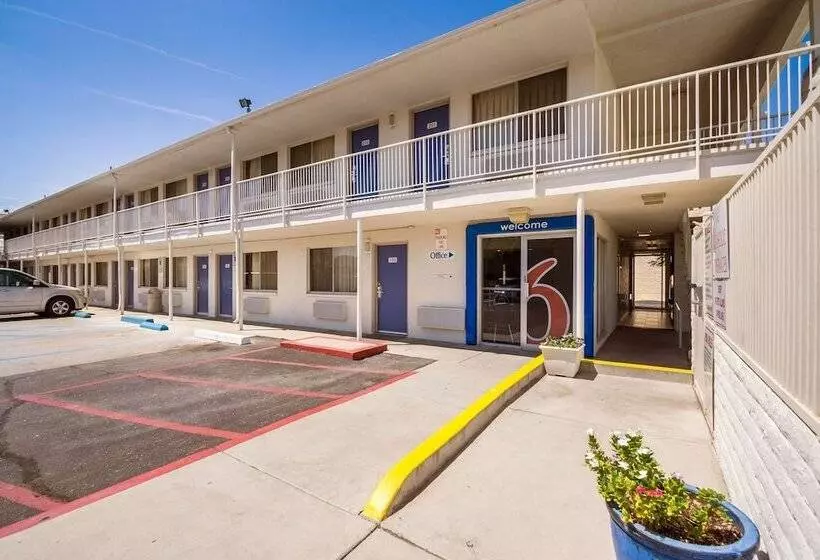Motel 6youngtown, Az Phoenix Sun City