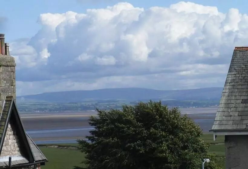 پانسیون Birchleigh Guest House