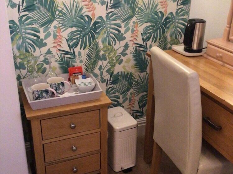 Pensão Birchleigh Guest House