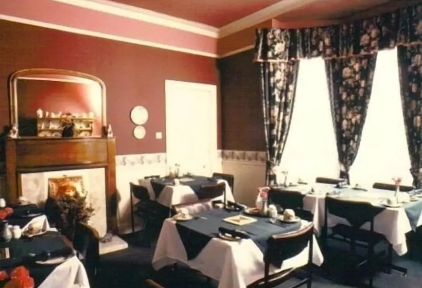 پانسیون Murrayfield Park Guest House