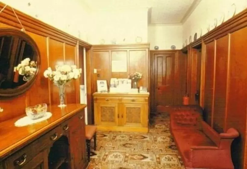 پانسیون Murrayfield Park Guest House