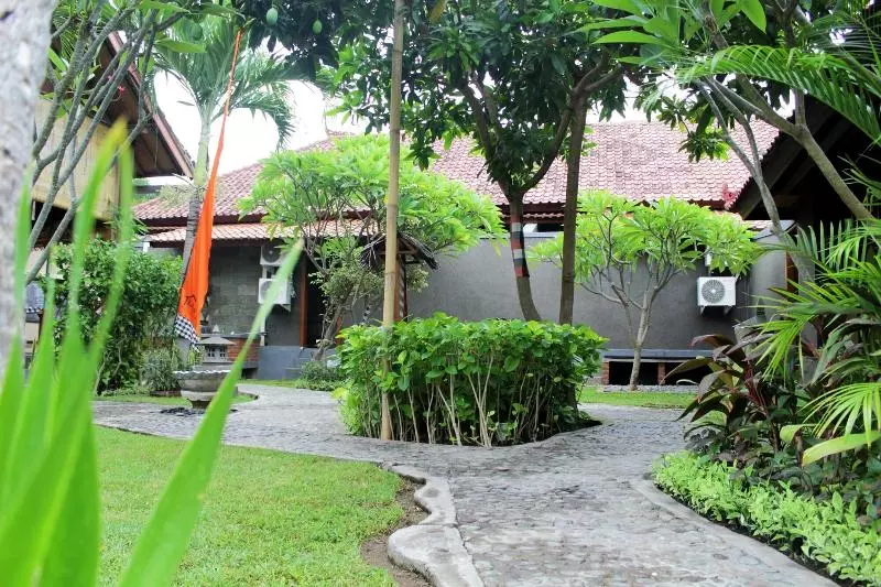 Курорт Kubuku Eco Dive Lodge And Yoga