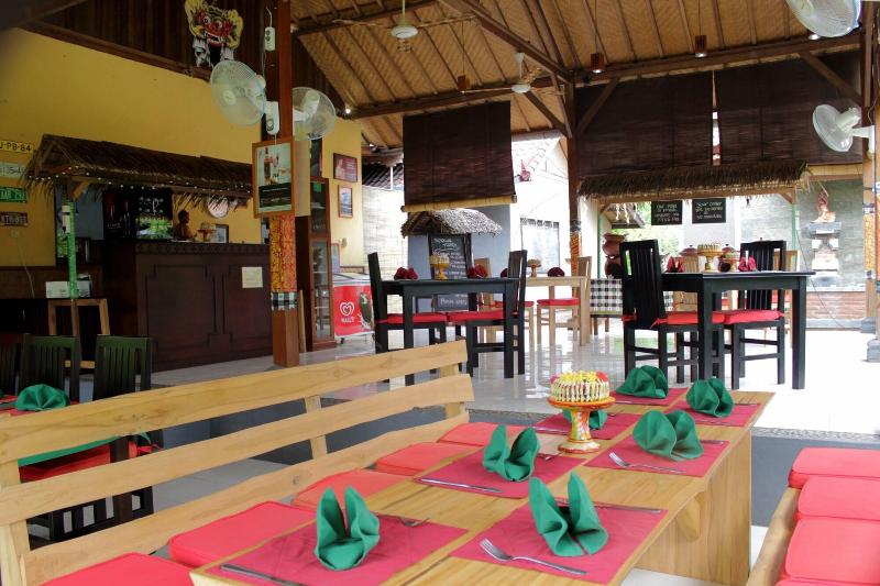 אתר נופש Kubuku Eco Dive Lodge And Yoga