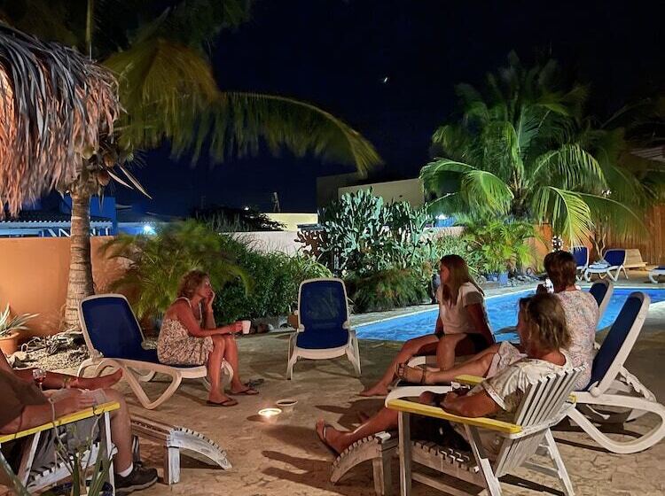 استراحتگاه Oasis Guesthouse, Boutique Style