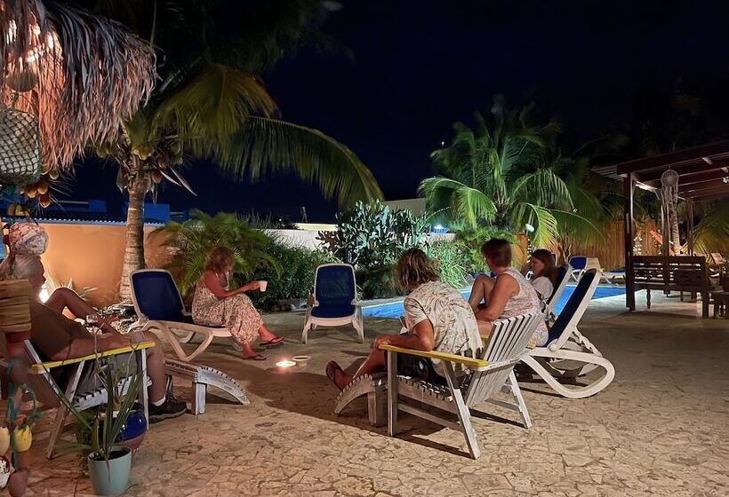 استراحتگاه Oasis Guesthouse, Boutique Style