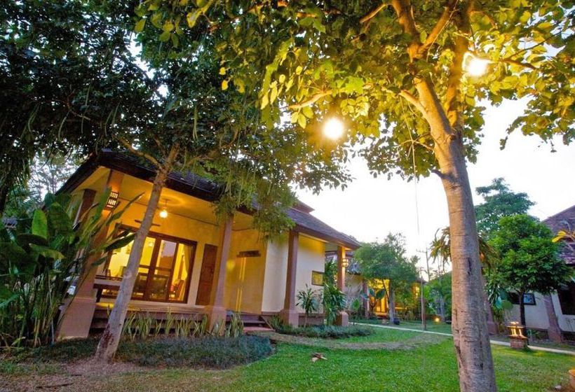 منتجع Palm Spa Village