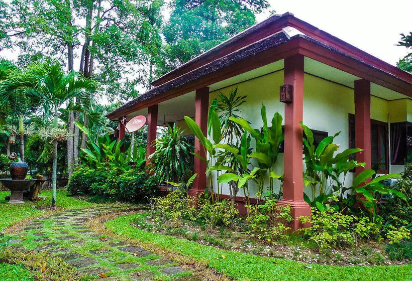 استراحتگاه Palm Spa Village