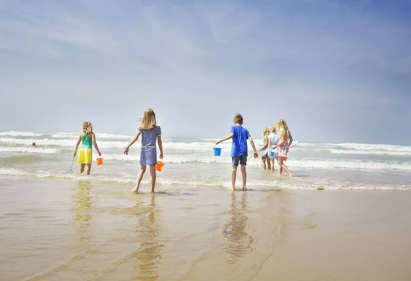 Stayokay Hostel Noordwijk