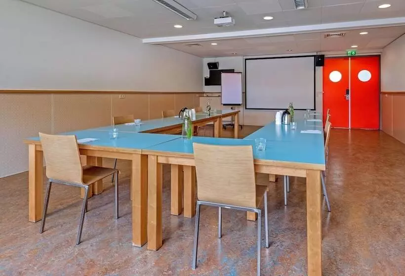 Stayokay Hostel Noordwijk