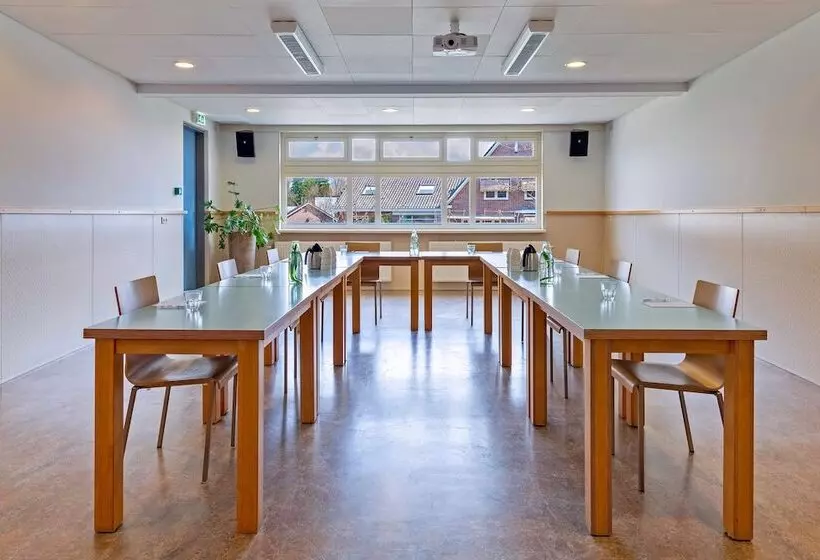 Stayokay Hostel Noordwijk