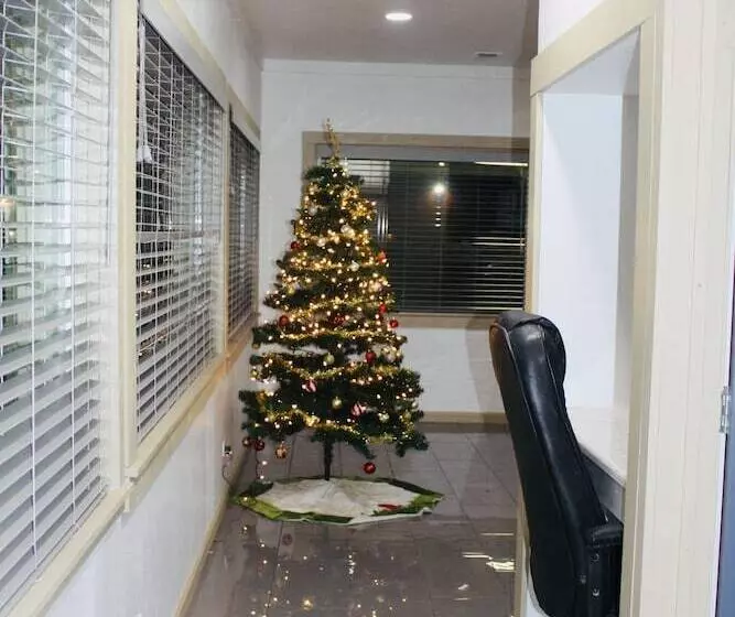 Sun Valley Motel Junction