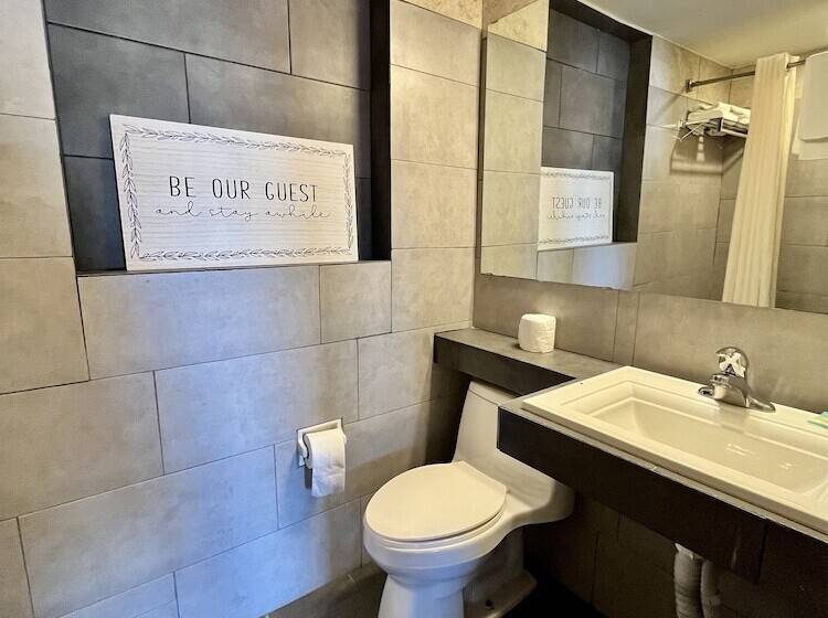 Sun Valley Motel Junction