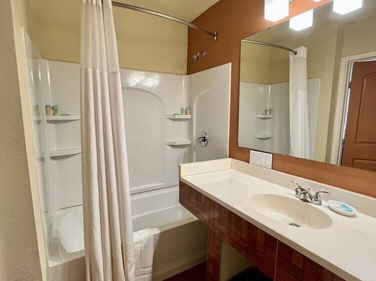 Sun Valley Motel Junction