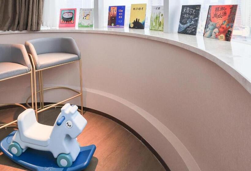 Atour Hotel Qingdao Cbd Hangzhou Road