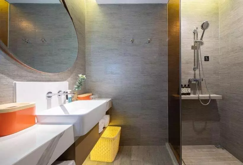 Atour Hotel Qingdao Cbd Hangzhou Road