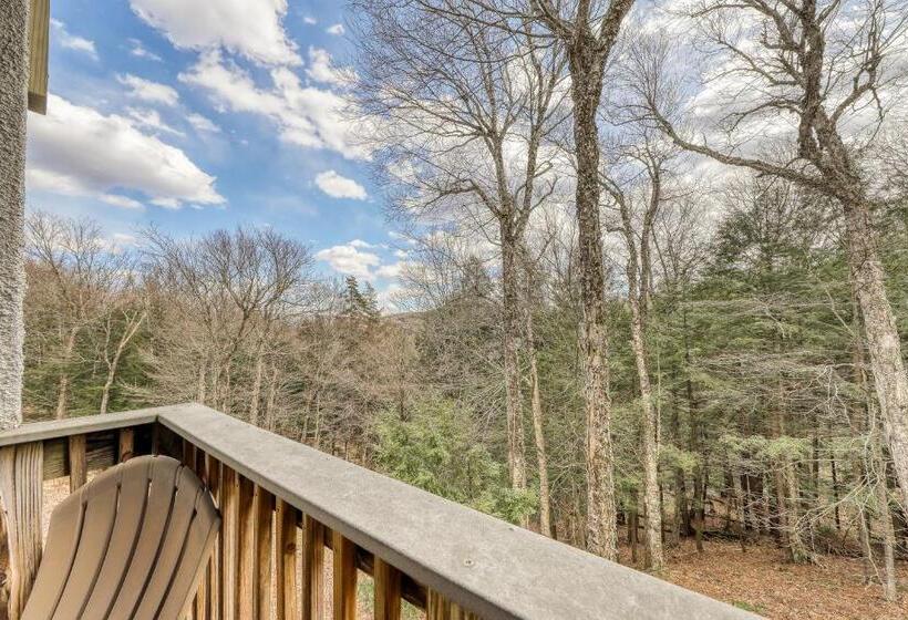 Отель Bridges 24