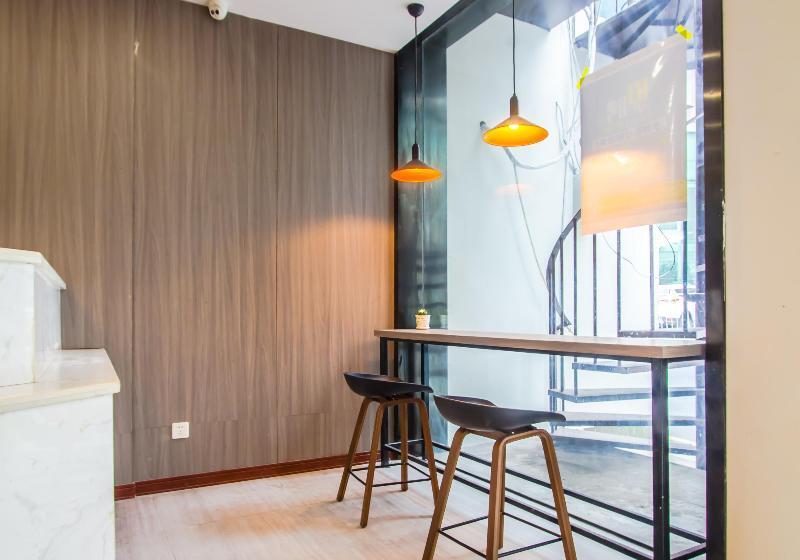 Hanting Hotel Hangzhou Xiwu Avenue Railway Station