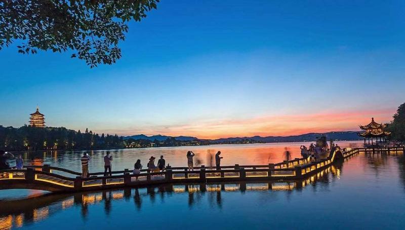 Hanting Hotel Hangzhou Xiwu Avenue Railway Station