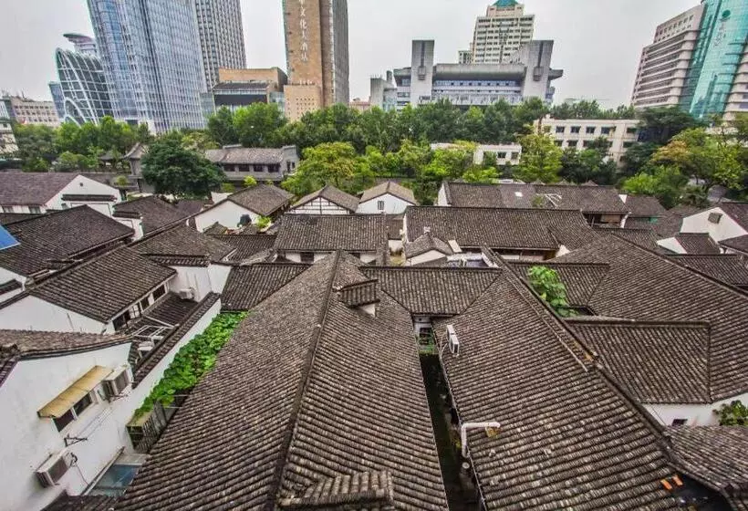 Hanting Hotel Hangzhou Xiwu Avenue Railway Station