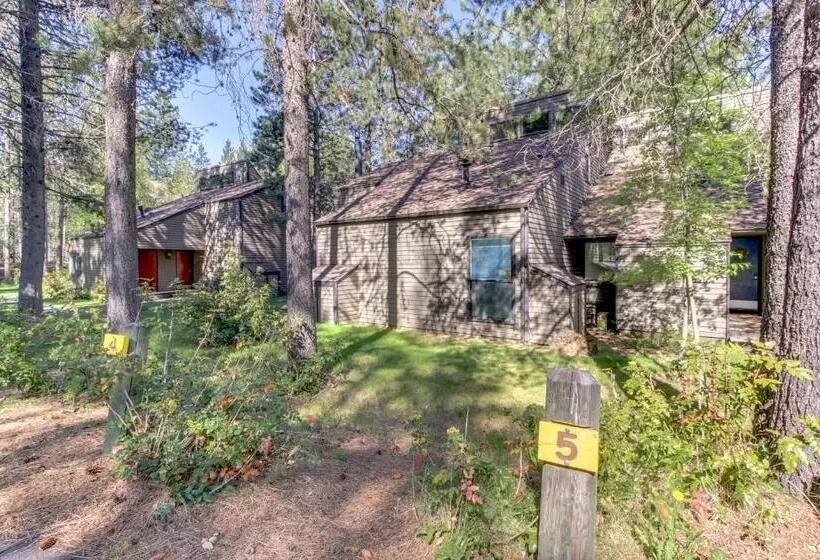 Hotelli Mt View 06 | Discover Sunriver