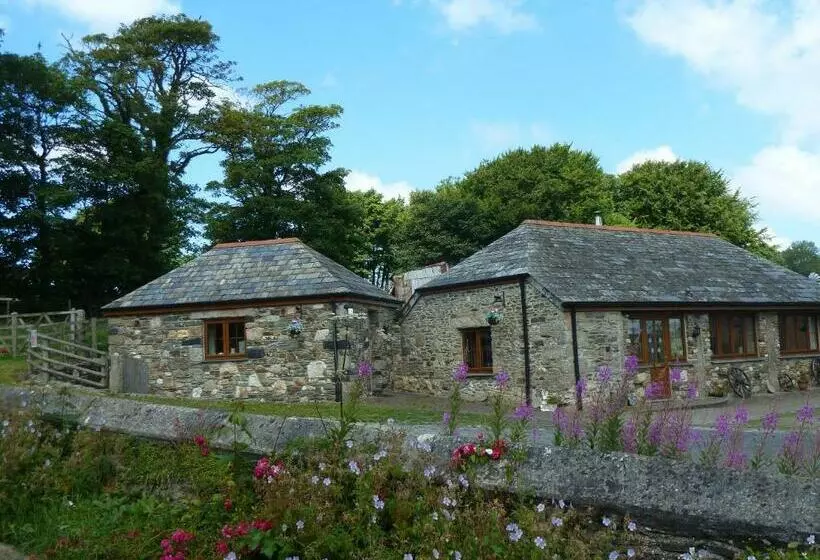 Hotelli The Old Wagon House