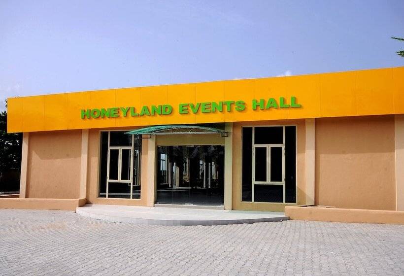 هتل Honeyland Beach Resort