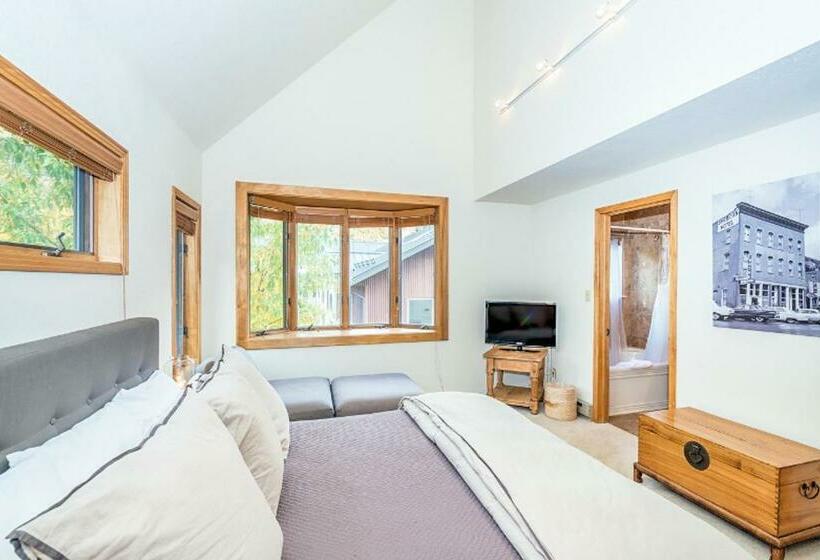 בית מלון כפרי Lulu City 3e