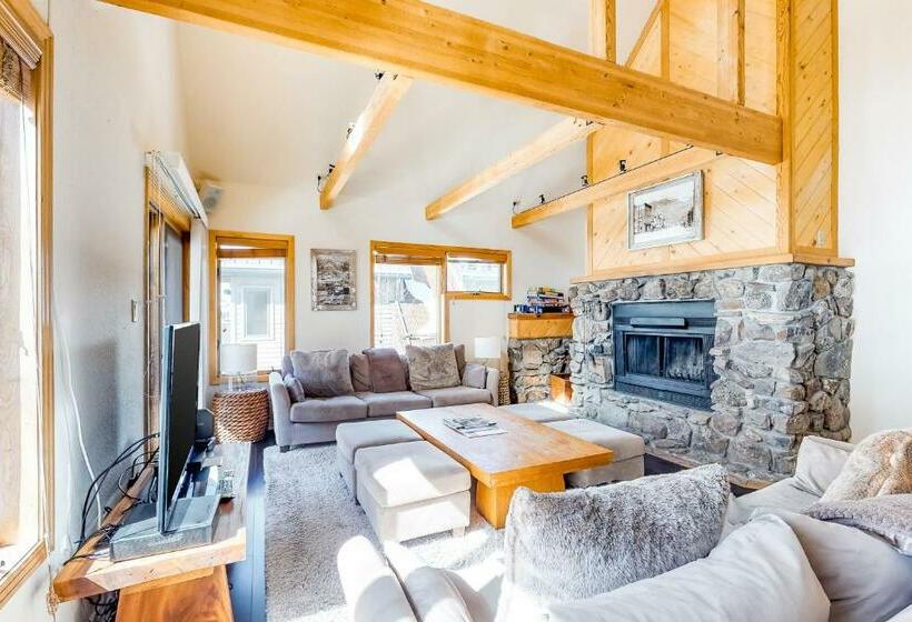 בית מלון כפרי Lulu City 3e