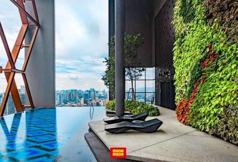 هتل Mana Mana Suites At Scarletz Klcc