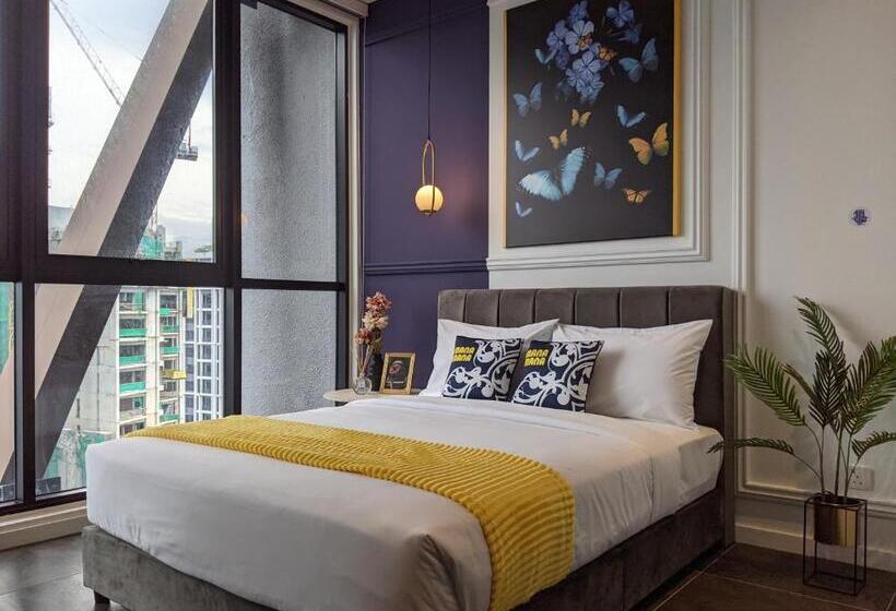 هتل Mana Mana Suites At Scarletz Klcc