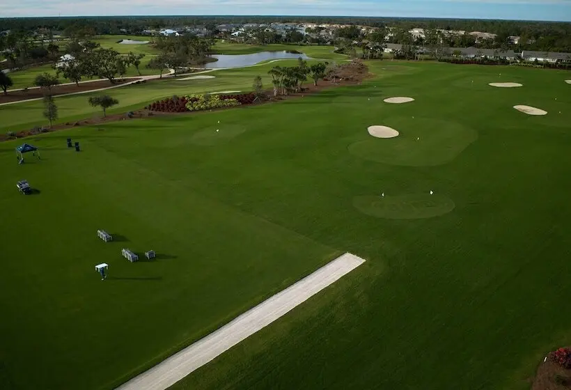 ホテル Sunseeker Resort Florida Gulf Coast, Curio Collection Hilton