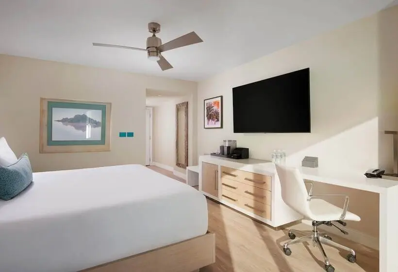 ホテル Sunseeker Resort Florida Gulf Coast, Curio Collection Hilton