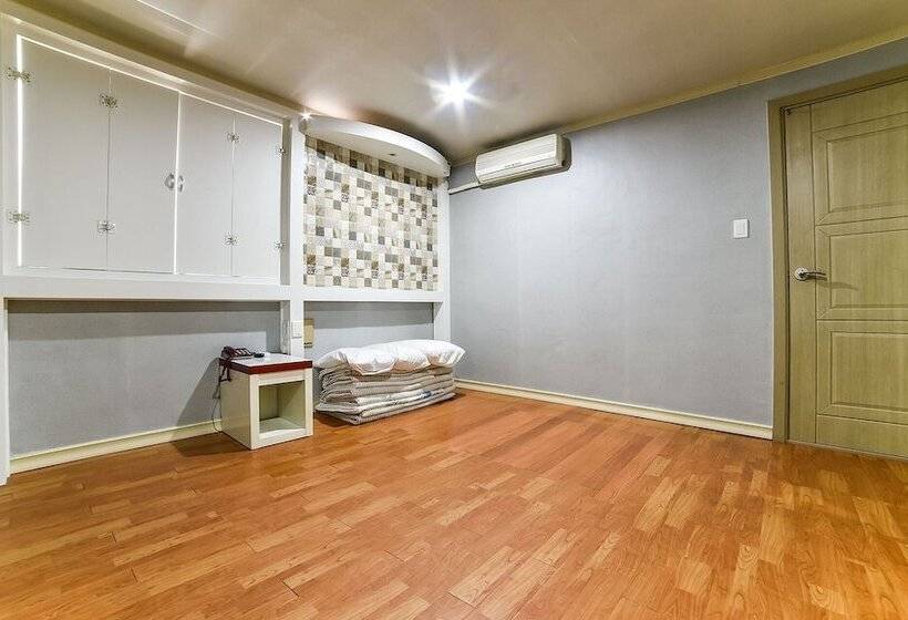 酒店 Yeosu World Park