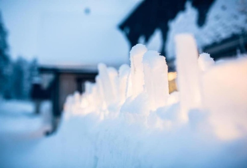 Jeris Hotel & Cabins