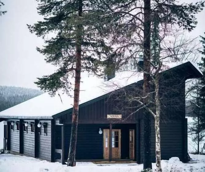 Jeris Hotel & Cabins