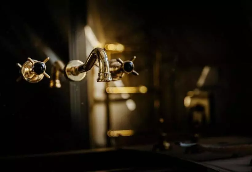 Boutique Hotel The Noblemen