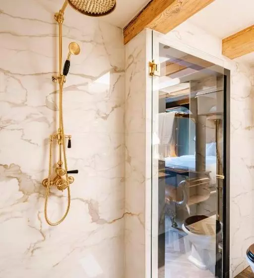 Boutique Hotel The Noblemen