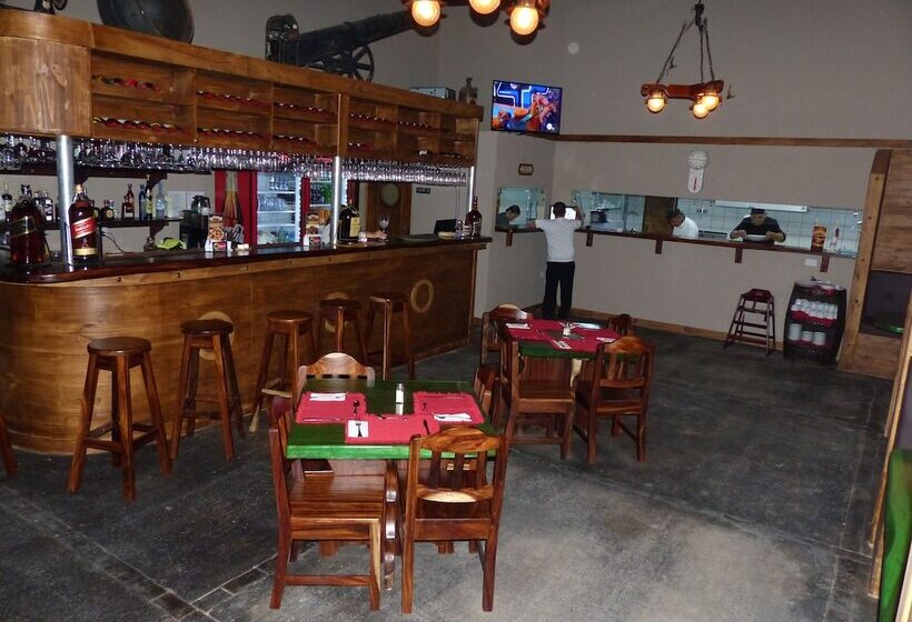 فندق Costa Del Sol