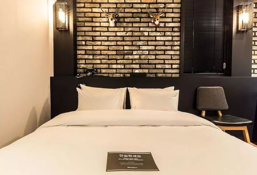 Hotel Eungam Chic