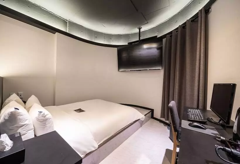 Hotel Eungam Chic
