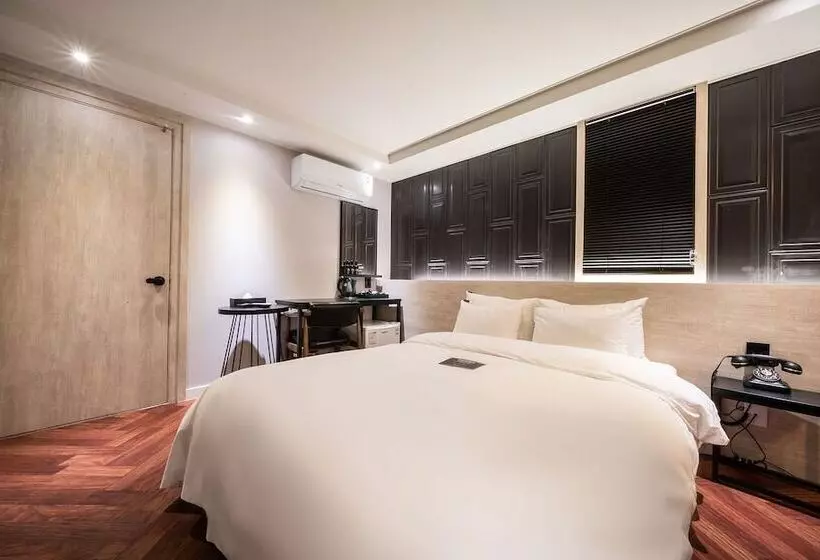 Hotel Eungam Chic
